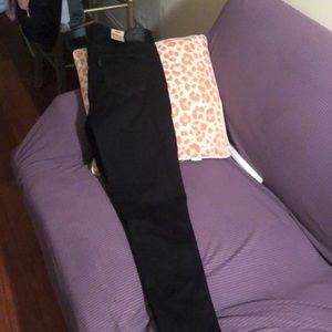 Black skinny jeans